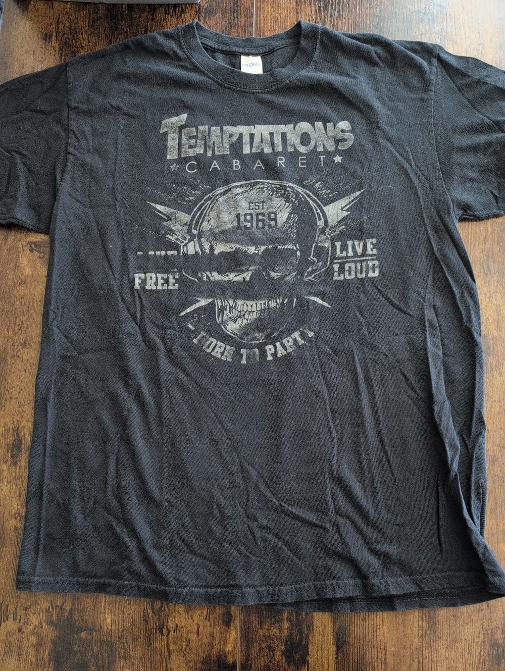 Temptations Cabaret Skull Graphic Tee | Black Rock Biker Shirt | Size Large